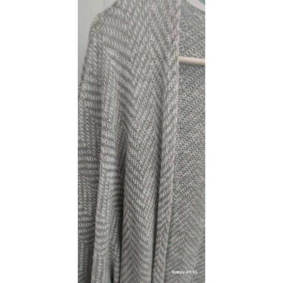 Maurices Open Herringbone Cardigan Sweater Size 2 - Picture 2 of 7